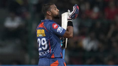 lucknow super giants|Ball by Ball Commentary & Live Score .